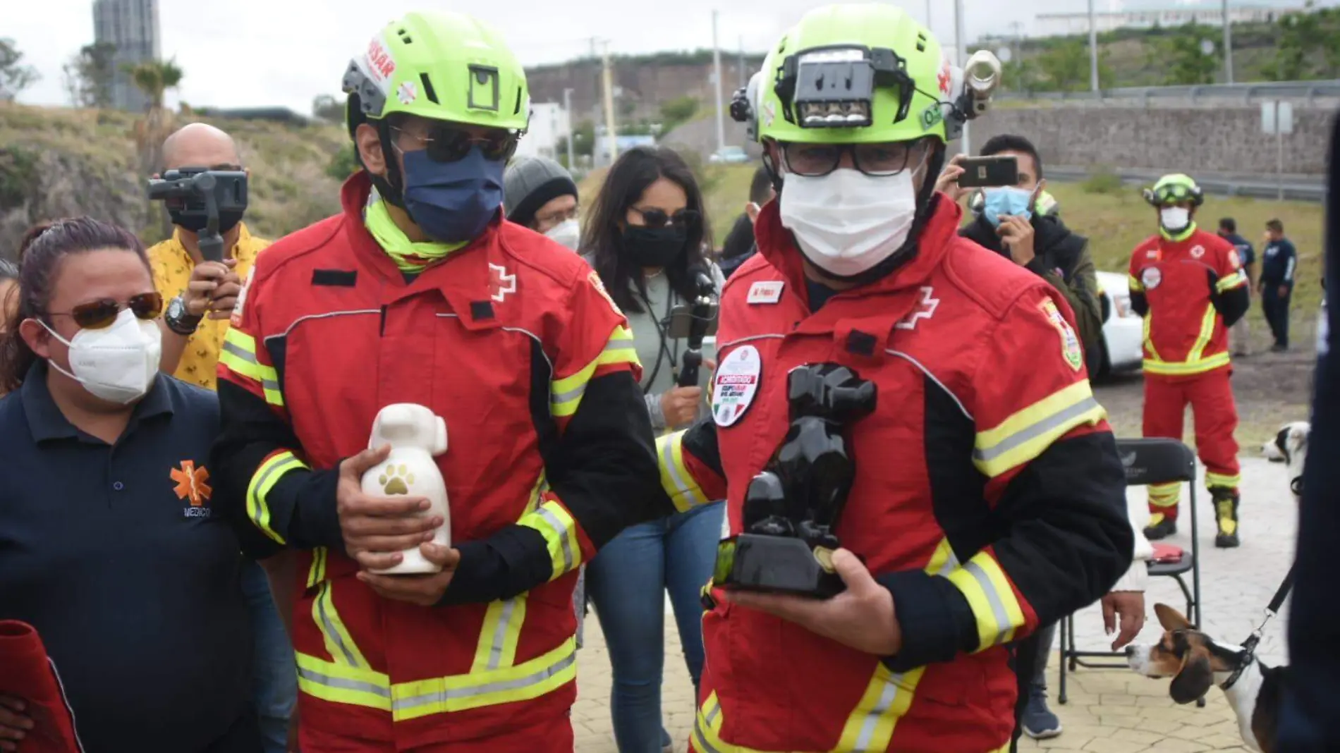 Cenizas perros rescatistas